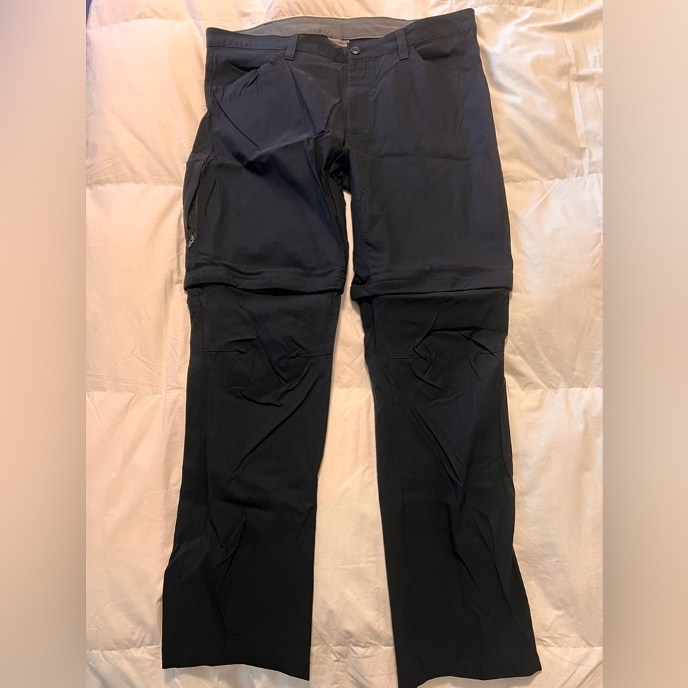 Eddie Bauer Men’s Convertible tech pants